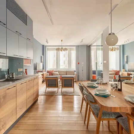 Apartment Bauhaus Luxury 2-bedroom In The Absolute Center Budapest