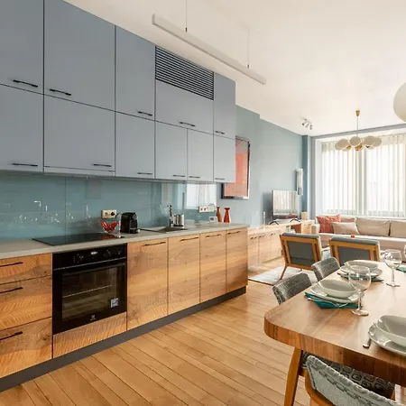 Bauhaus Luxury 2-bedroom In The Absolute Center Budapest
