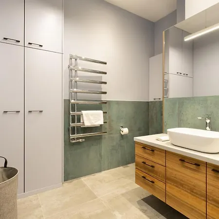 Bauhaus Luxury 2-bedroom In The Absolute Center * Budapest